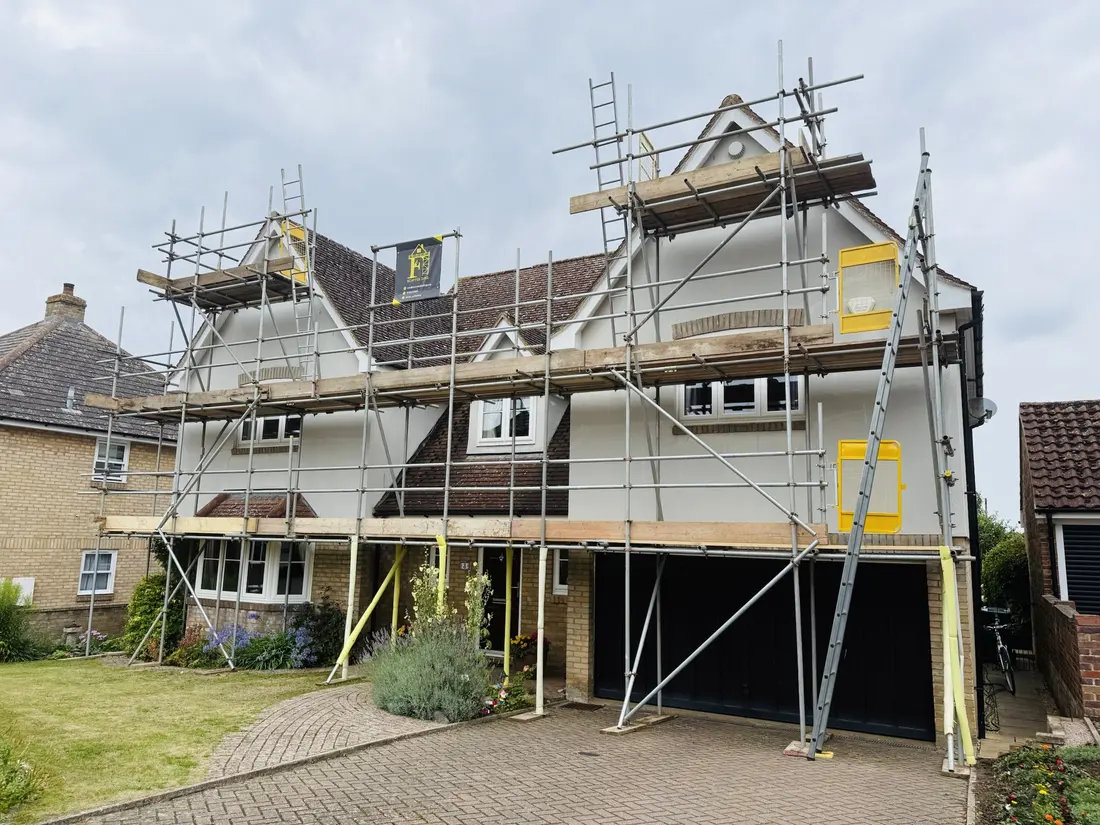 Full scaffold on a detached family home in Essex