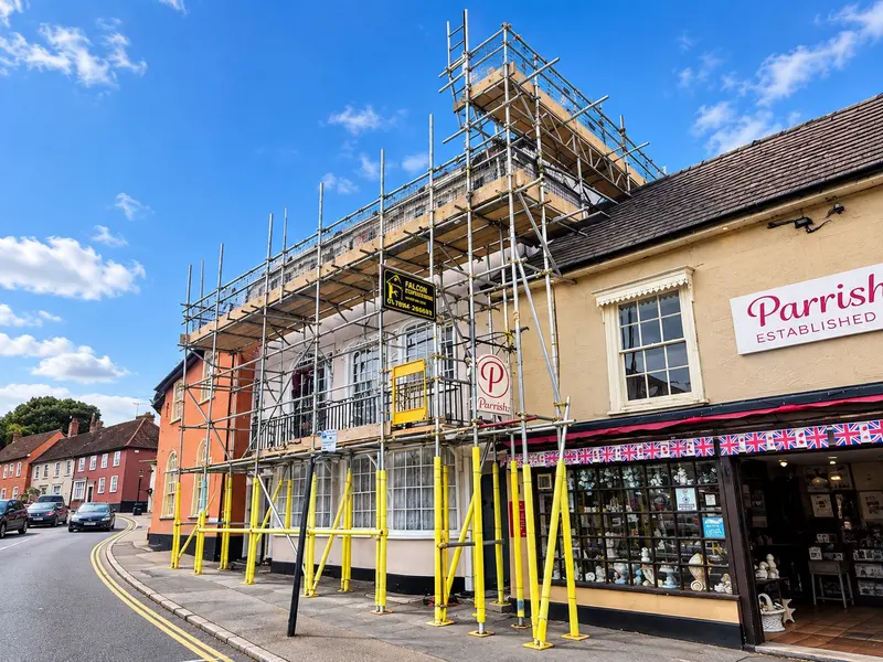 Commercial scaffolding on high street shops – High street commercial scaffold by Falcon Scaffolding